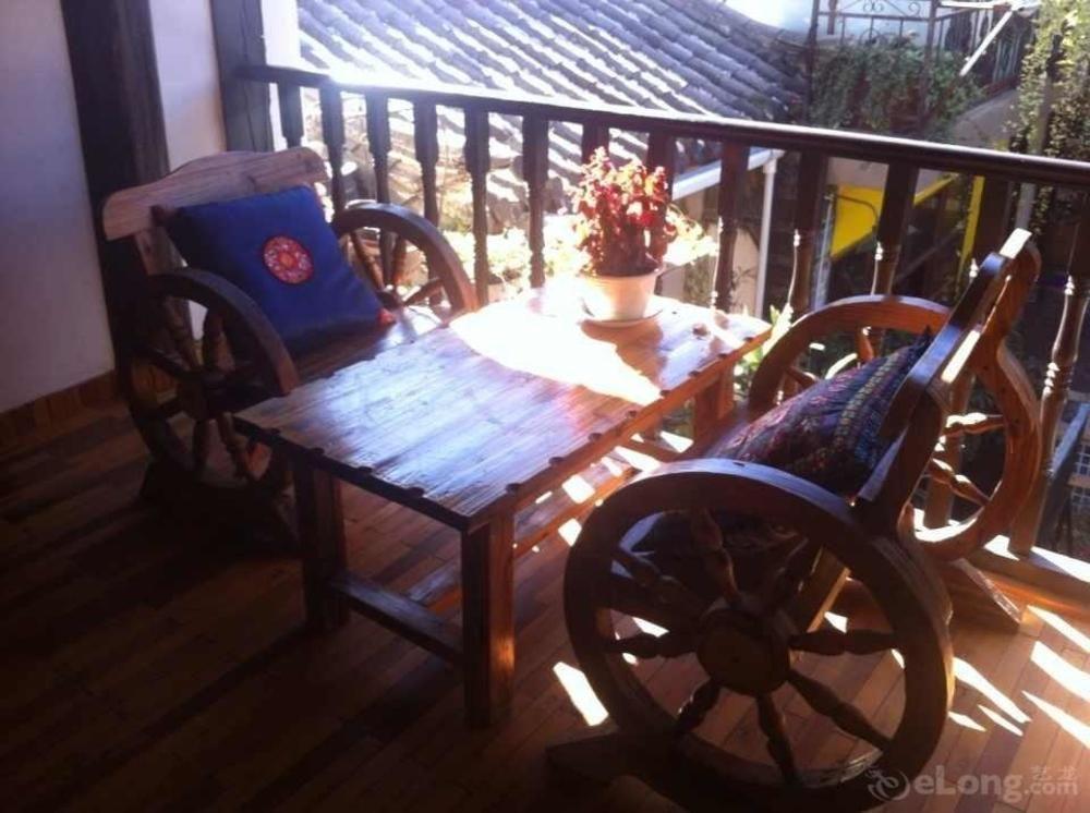 Lijiang Wangjia Courtyard Inn Exterior foto